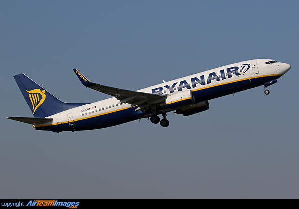 Boeing 737-8AS Boeing 737-8AS
