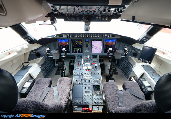 Bombardier Challenger 605 Bombardier Challenger 605