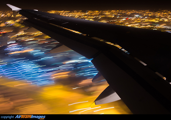 Airbus A320-214 Airbus A320-214