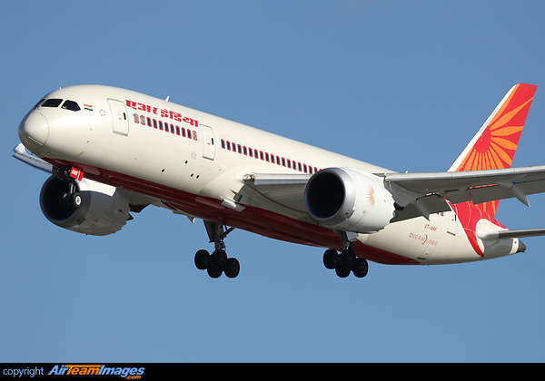 Boeing 787-8 Dreamliner Boeing 787-8 Dreamliner