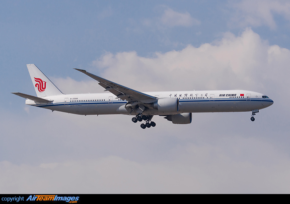 Boeing 777-39L/ER Boeing 777-39L/ER