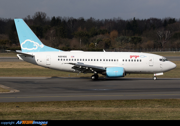 GoGo is an in-flight Wi-Fi provider and uses this Boeing 737-500, N321GG aircraft as a flying test-bed. Boeing 737-5H6