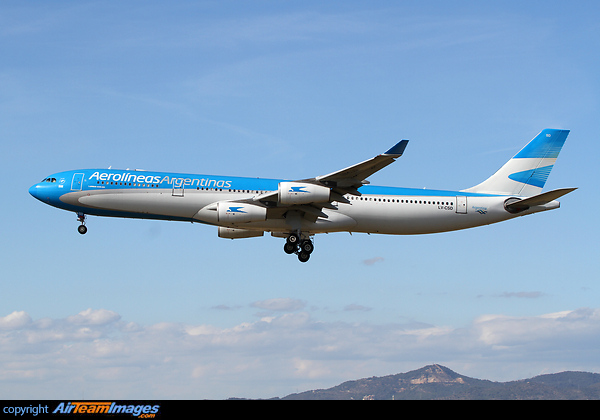 Airbus A340-313X Airbus A340-313X