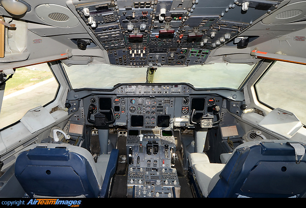 Airbus A310-203 Airbus A310-203