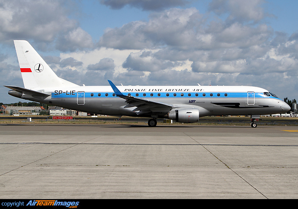 Embraer ERJ-175LR Embraer ERJ-175LR
