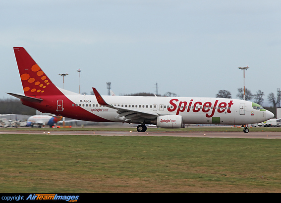 Arriving at East Midlands prior to going into Airbourne Colours for a new lease of life Boeing 737-8AS