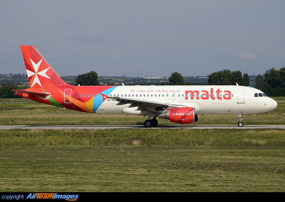 Airbus A320-214 Airbus A320-214