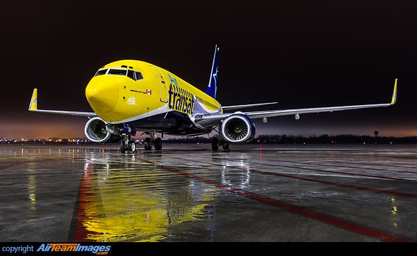 Boeing 737-73S