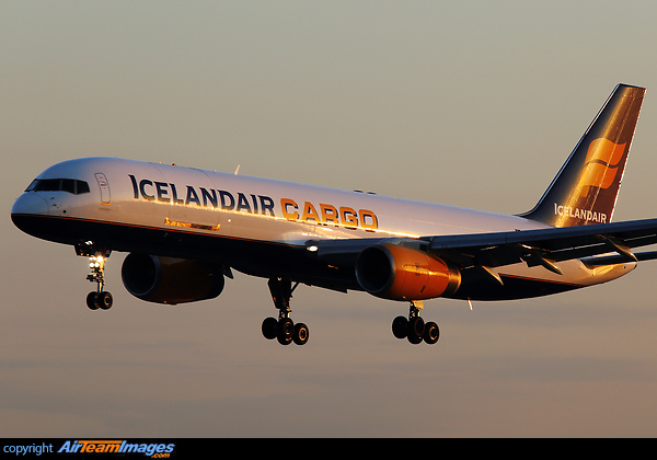 Boeing 757-23APF Boeing 757-23APF