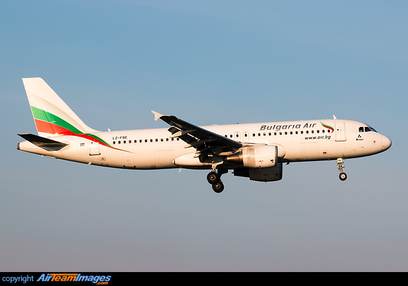 Airbus A320-214 Airbus A320-214