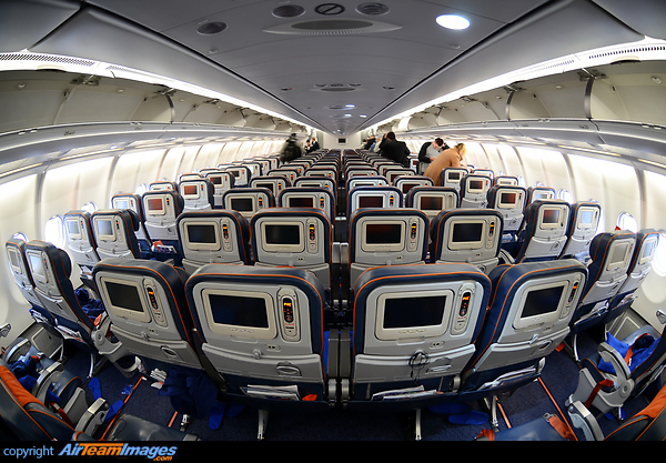 Airbus A330-343 Airbus A330-343