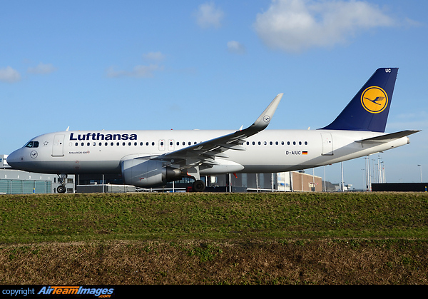 Airbus A320-214 Airbus A320-214