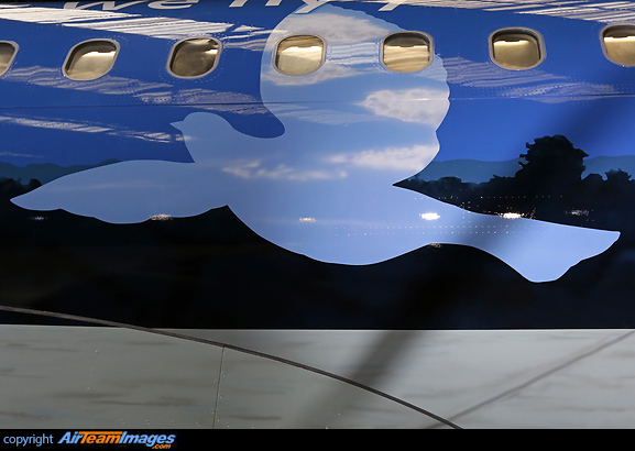 Belgium icon Magritte special scheme Airbus A320-214