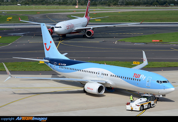 Boeing 737-8K5 Boeing 737-8K5