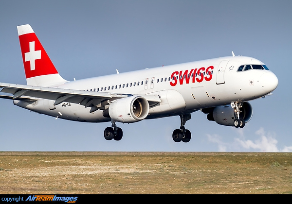 Airbus A320-214 Airbus A320-214