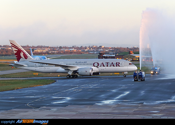 Inaugural Doha to Birmingham new daily service receiving a water cannon salute to mark the first arrival of the service into Birmingham. Boeing 787-8 Dreamliner