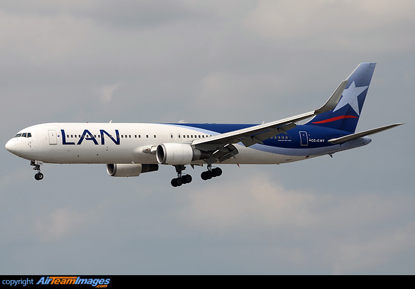 Boeing 767-316/ER Boeing 767-316/ER