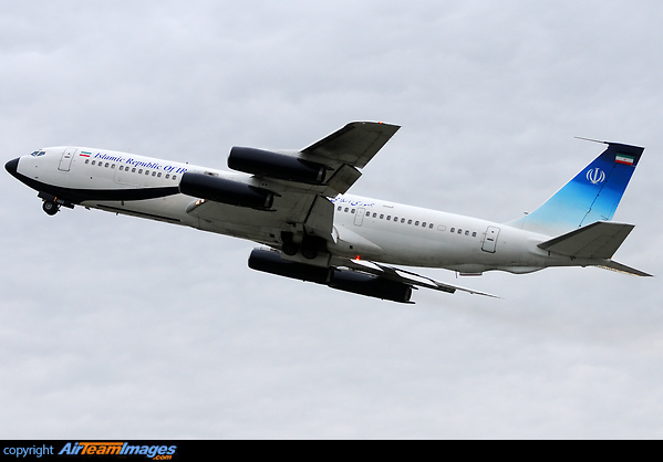 Boeing 707-3J9C Boeing 707-3J9C