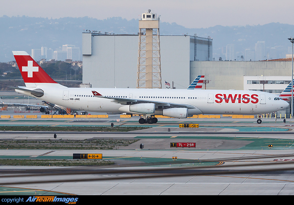 Airbus A340-313X Airbus A340-313X