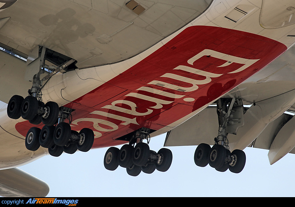 Airbus A380-861