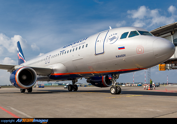 Airbus A320-214 Airbus A320-214