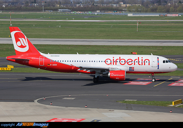 Airbus A320-216 Airbus A320-216