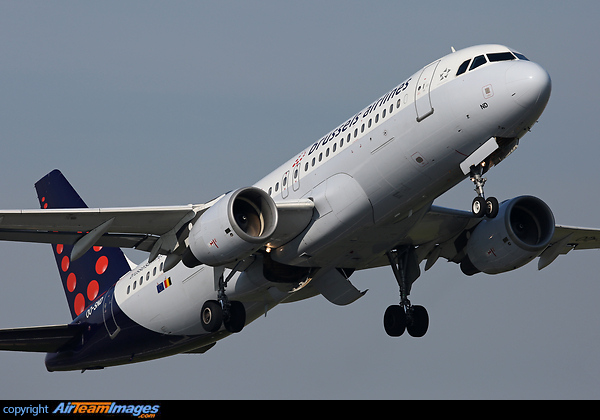 Airbus A320-214 Airbus A320-214