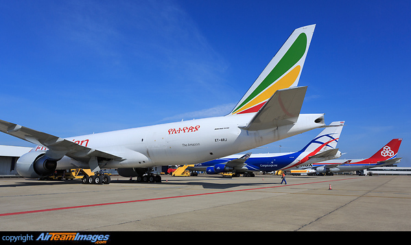 Cargoramp Bravo completed with Ethiopian T7, Cargologic G-CLAA and Cargolux LX-WCV Boeing 777-F60