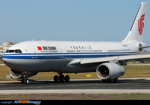 Airbus A330-243 Airbus A330-243