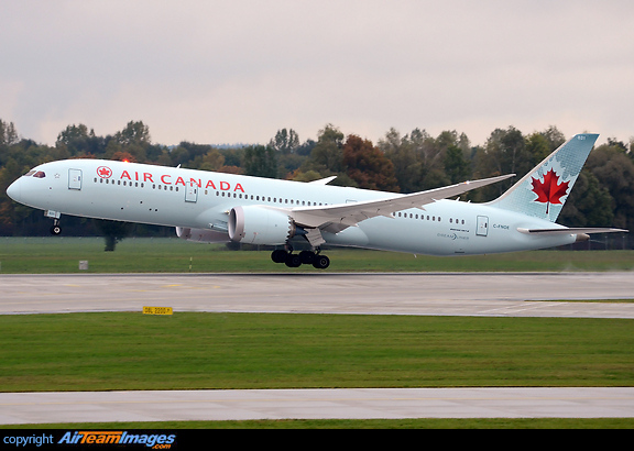 Boeing 787-9 Dreamliner Boeing 787-9 Dreamliner