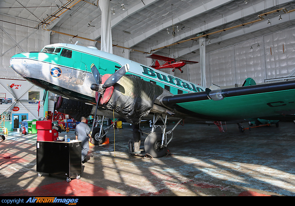 Douglas C-47A Skytrain (DC-3) Douglas C-47A Skytrain (DC-3)