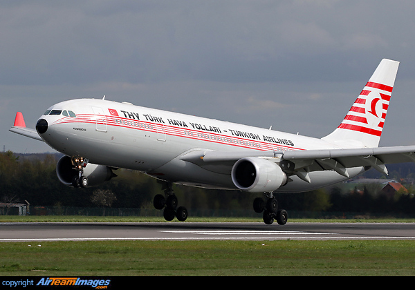 Airbus A330-203 Airbus A330-203