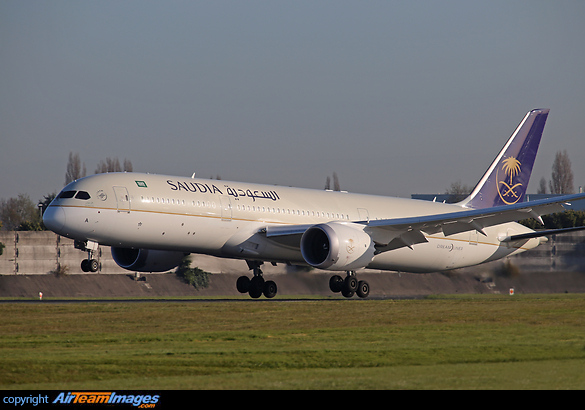 Boeing 787-9 Dreamliner Boeing 787-9 Dreamliner