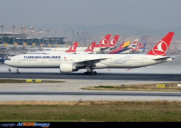 Boeing 777-3F2/ER Boeing 777-3F2/ER