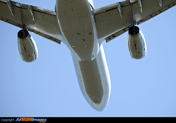 Airbus A330-343 Airbus A330-343