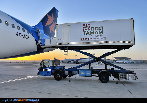 Airbus A320-232 Airbus A320-232