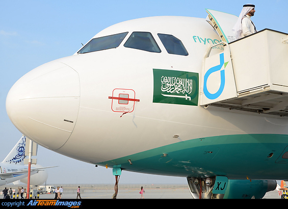 Airbus A320-214 Airbus A320-214