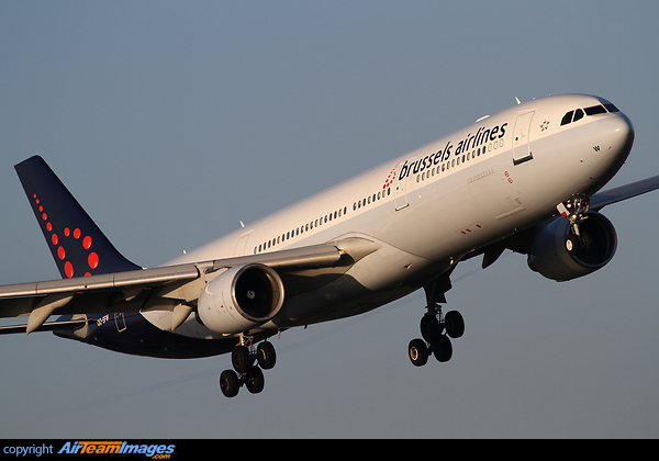 Airbus A330-322 Airbus A330-322