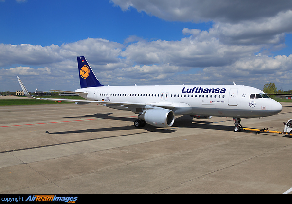 Airbus A320-214 Airbus A320-214