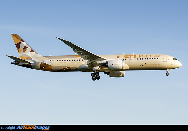 Boeing 787-9 Dreamliner Boeing 787-9 Dreamliner