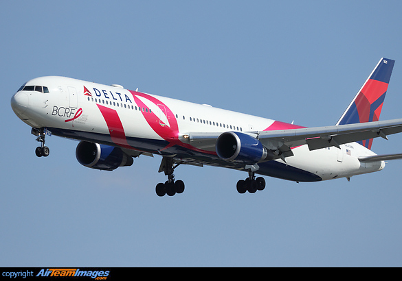 Boeing 767-432/ER Boeing 767-432/ER