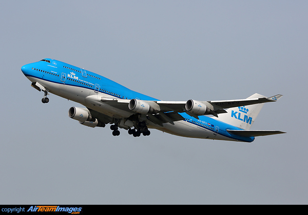 Boeing 747-406M Boeing 747-406M