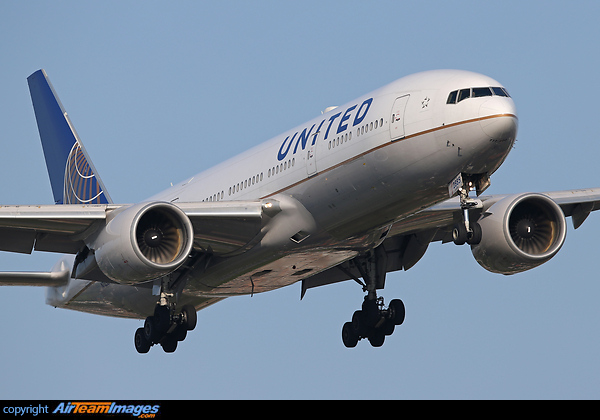 Boeing 777-222/ER Boeing 777-222/ER