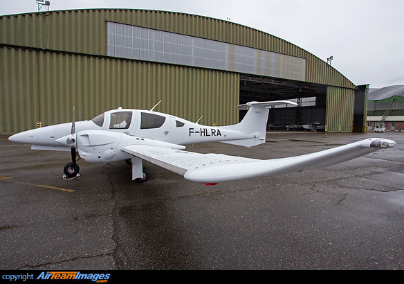 Brand new DA-62 from Diamond. Diamond DA-50 Superstar