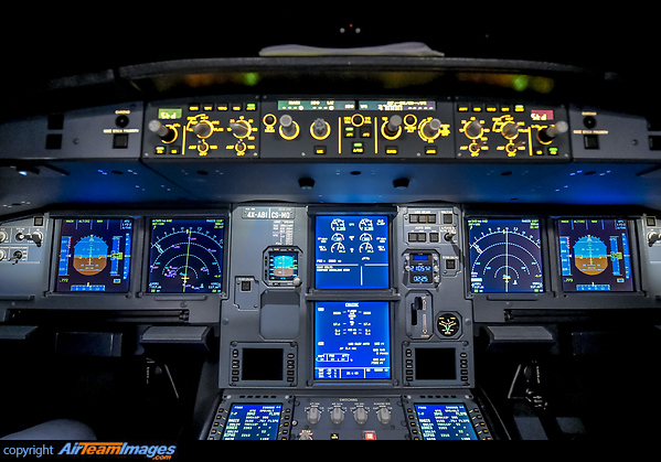 Airbus A320-232 Airbus A320-232