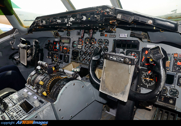 McDonnell Douglas MD-82 McDonnell Douglas MD-82