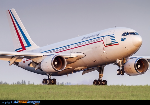 Airbus A310-304 Airbus A310-304