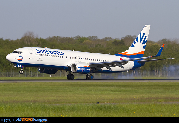 Boeing 737-8HC Boeing 737-8HC