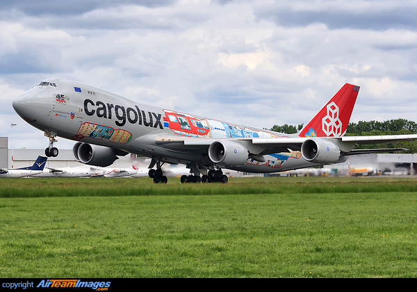 Boeing 747-8R7F/SCD Boeing 747-8R7F/SCD