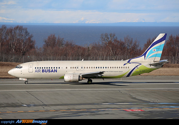 Boeing 737-48E Boeing 737-48E